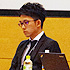 写真：我 達朗 氏